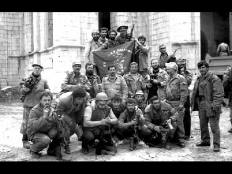 Շուշիի հերոսների հիշատակը Եռաբլուրում