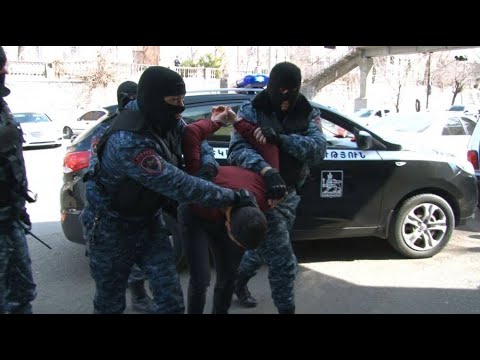 Հրազդանի ճանապարհները մաքրեցին ոստիկանները, ոչ թե քաղաքապետը