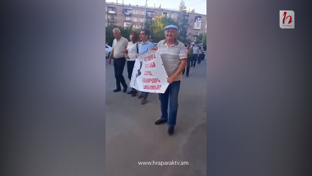 Փաշինյանի «պատարագը» և Չարենցավանի բնակիչների բողոքի ճնշումը