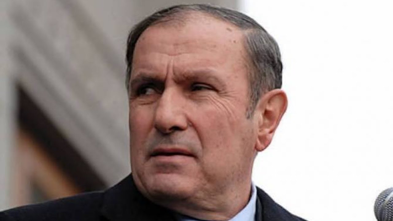 Լևոն Տեր-Պետրոսյանի առանձնատունն ու գրասենյակը շուրջ 24 ժամ է՝ հոսանքազրկված են