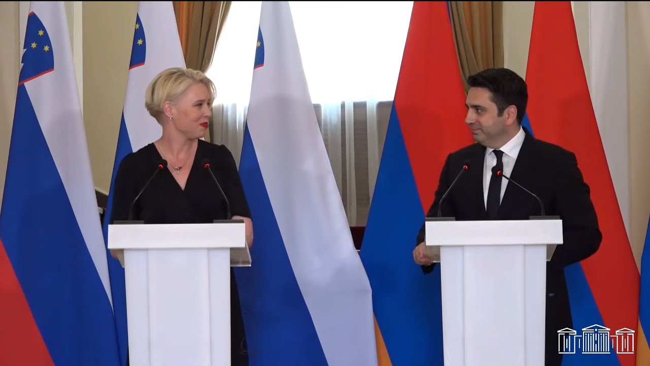 Ալեն Սիմոնյանը և Նուման Քուրթուլմուշը քննարկել են տարածաշրջանում խաղաղության հնարավոր միջոցներ