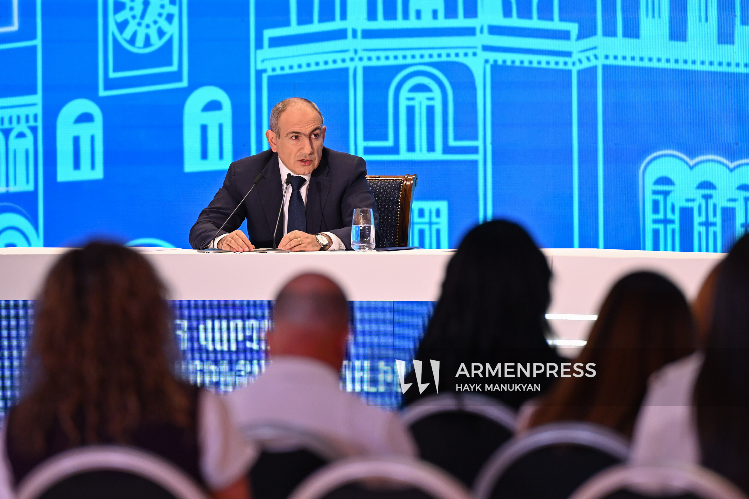 Հայաստանի վարչապետը մեկնաբանել է Պուտինի հայտարարությունը ԵԱՏՄ-ԵՄ ընտրության մասին