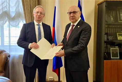ՌԴ դեսպանը հրաժարվեց մեկնաբանել Գուրգեն Արսենյանի կանչը և հայ-ռուսական հարաբերությունների վերաբերյալ հարցումները