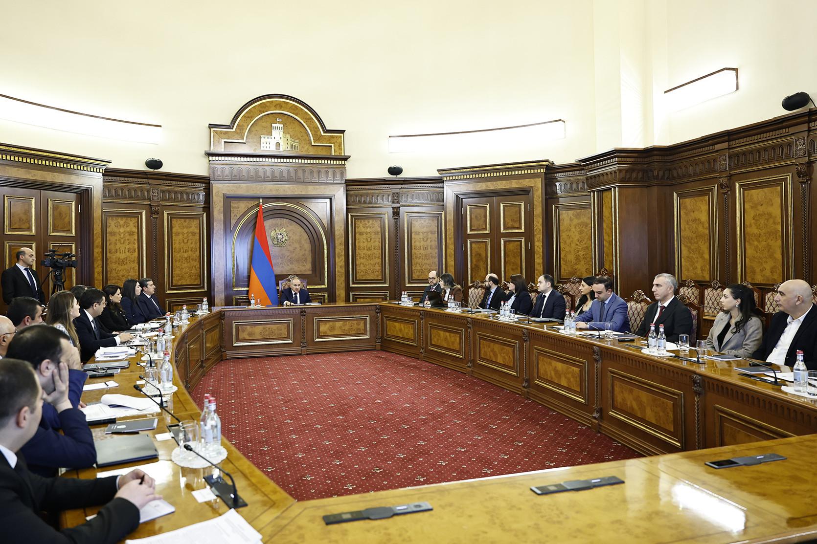 Լեւոն Զուրաբյանը՝ Նիկոլ Փաշինյանի քաղաքականության եւ Արցախի հարցի վերաբերյալ հայտարարություն