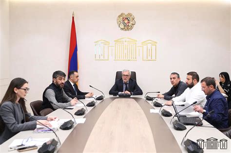 Իրավապահները խուզարկություններ են իրականացնում ԱԺ պատգամավոր Մարտուն Գրիգորյանի բնակարանում և գրասենյակներում
