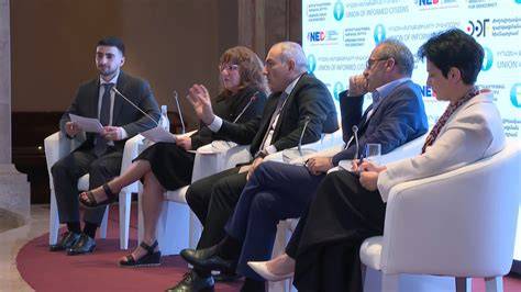 Իշխանությունը խորանում է մահճակալի տակ, ոչ թե ոգևորում ժողովրդին