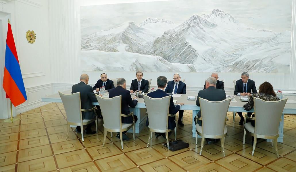 Հայաստանը գտնվում է արտաքին կառավարման տակ եւ կատարում է Ադրբեջանի պահանջները