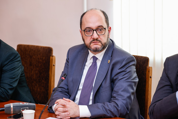 «Ուժեղ Հայաստան» կուսակցության առաջնորդը քննադատել է ընտրական գործընթացները և պահանջել քաղբանտարկյալների ազատ արձակում